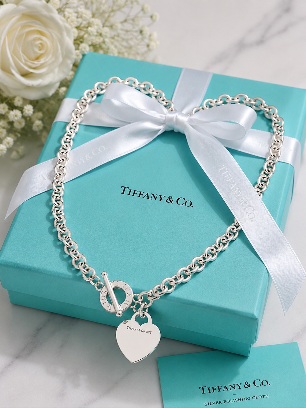 Authenticated Tiffany & Co. Return To Tiffany Silver Toggle Heart Tag Necklace - Picture 3 of 11